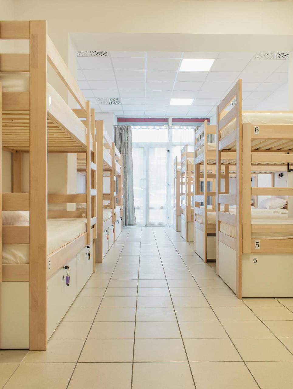 Gravitas Hostel Σπλιτ Εξωτερικό φωτογραφία